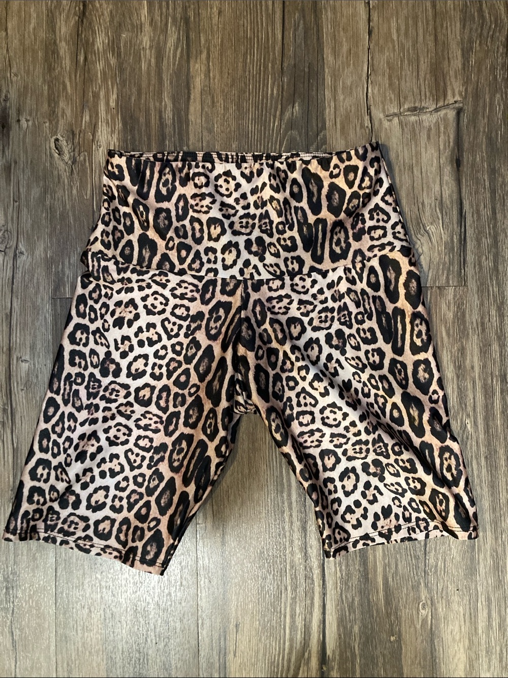 Onzie Leopard Print Bike Shorts - Brown & Black
